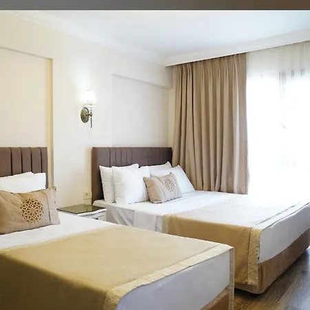Boutique Sea מלון 3*